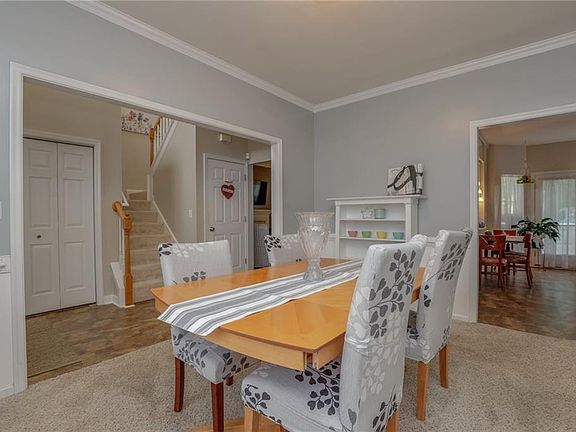 5th image of 505 Dissdale Ct