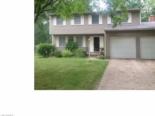 1st image of 48 Oakhurst Dr