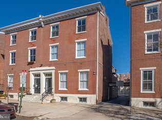 1613 Green St #3, Philadelphia, PA 19130
