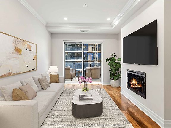 2nd image of 505 Talbot St #1308