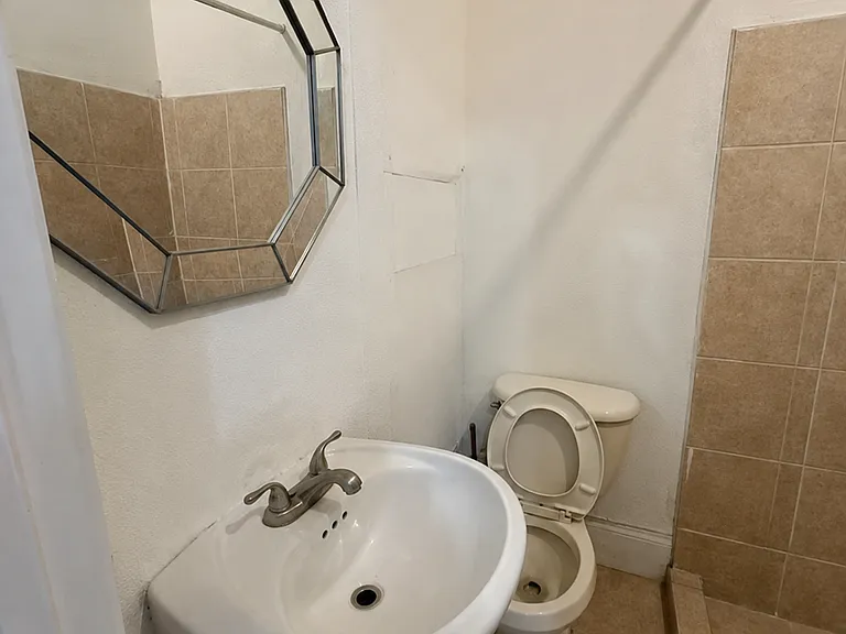 4427 Raleigh St — Photo 3