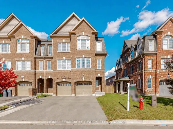 45 Padbury Trl, Brampton, ON L7A 4V2