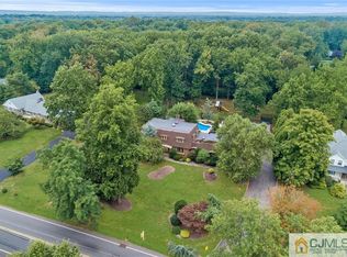 406 New Dover Rd, Colonia, NJ 07067