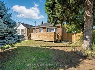 74 Saint Hubert Ave, Toronto, ON M4J3Z3