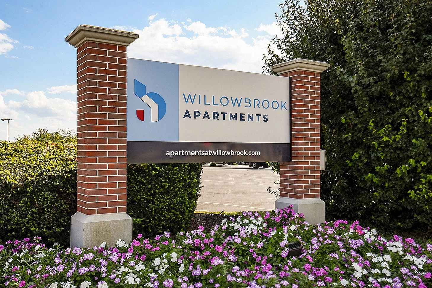 Willowbrook — Photo 1