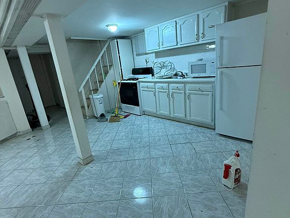 4th image of 30-38 37th St #1