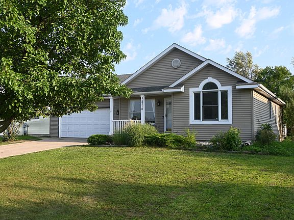 3rd image of 14310 Aspen Vale Dr