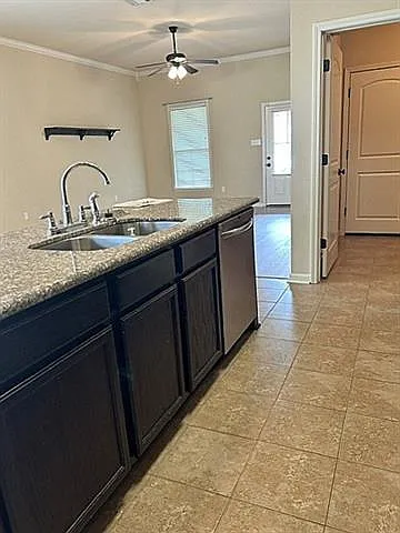 208 Knoll Pine Cir — Photo 8
