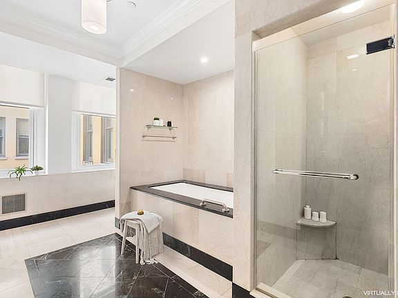 5th image of 55 Wall St APT 615