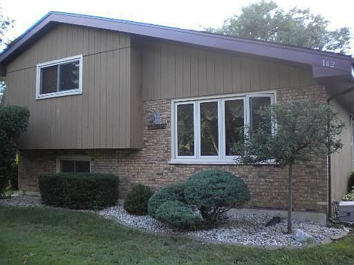 1st image of 142 N Walnut Ave