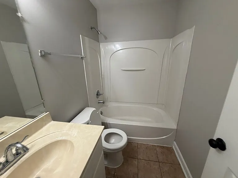 8898 Rasco Hills Cv — Photo 16