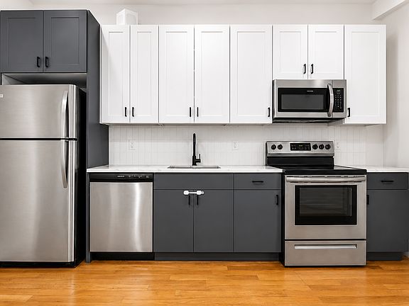 3rd image of 1270 Hancock St #2