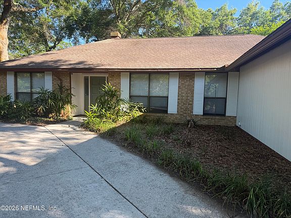 3rd image of 11238 MCCORMICK Road
