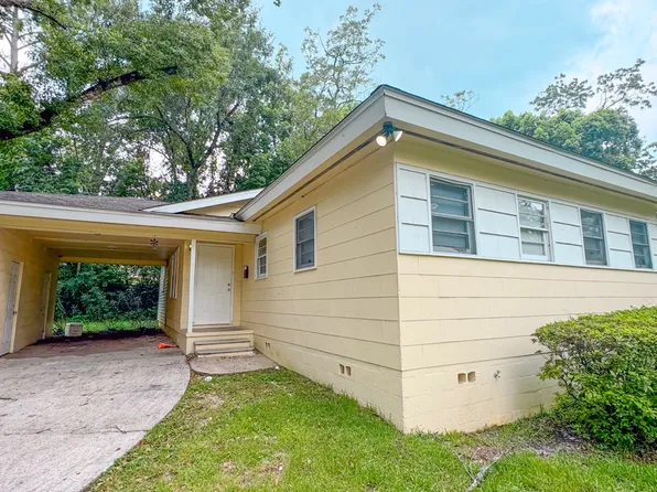 1502 Atkamire Dr, Tallahassee, FL 32304