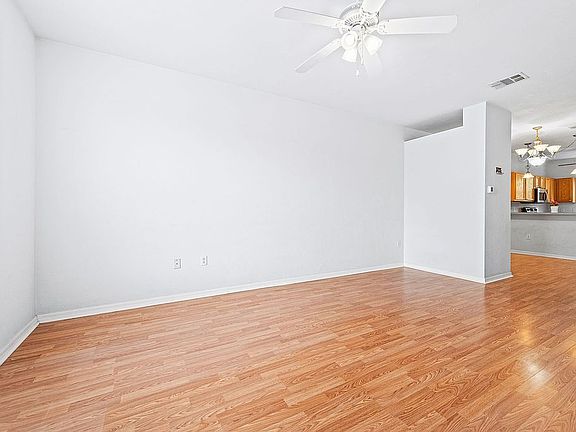 2nd image of 3970 SW 20th Ave APT 903