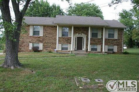 1st image of 3063 Westchester Dr