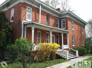 23815 Gibraltar Rd, Flat Rock, MI 48134