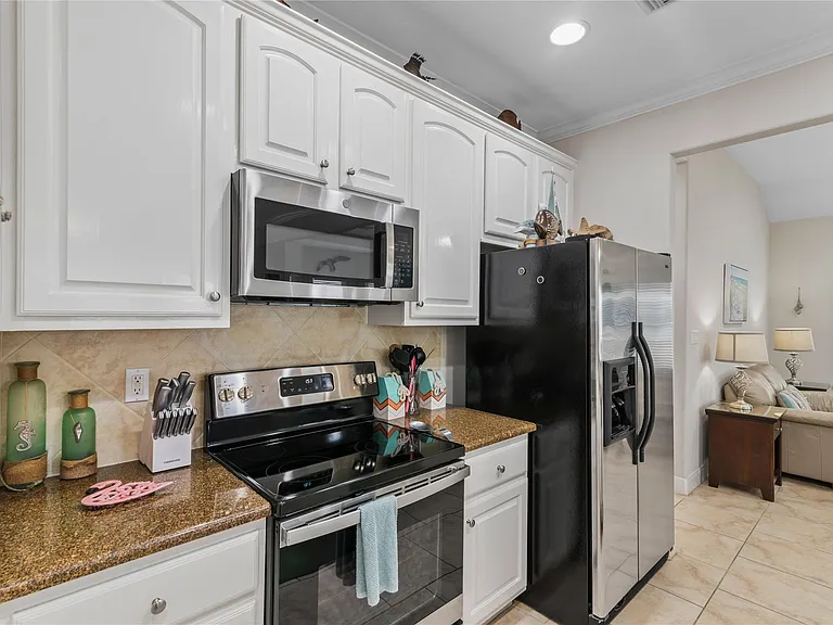 13819 Mutiny Ln — Photo 12