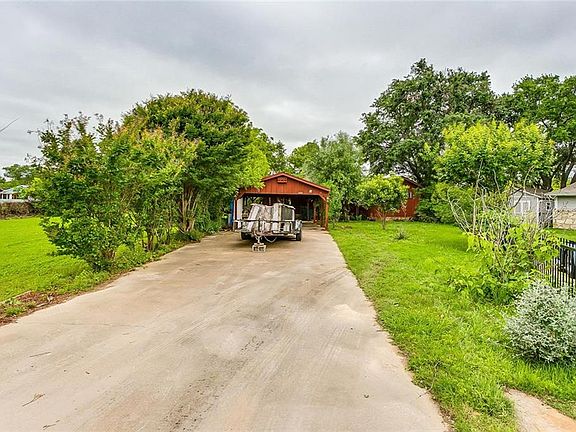 2nd image of 4322 Basswood Ct