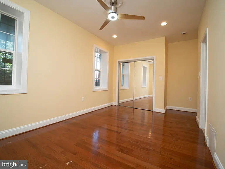 648 Newton Pl NW #2 — Photo 17