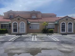 6702 NW 166th Ter #202, Miami Lakes, FL 33014