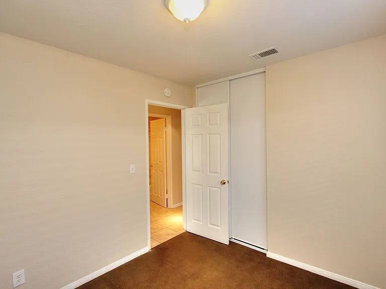 15721 Laguna Ave — Photo 13