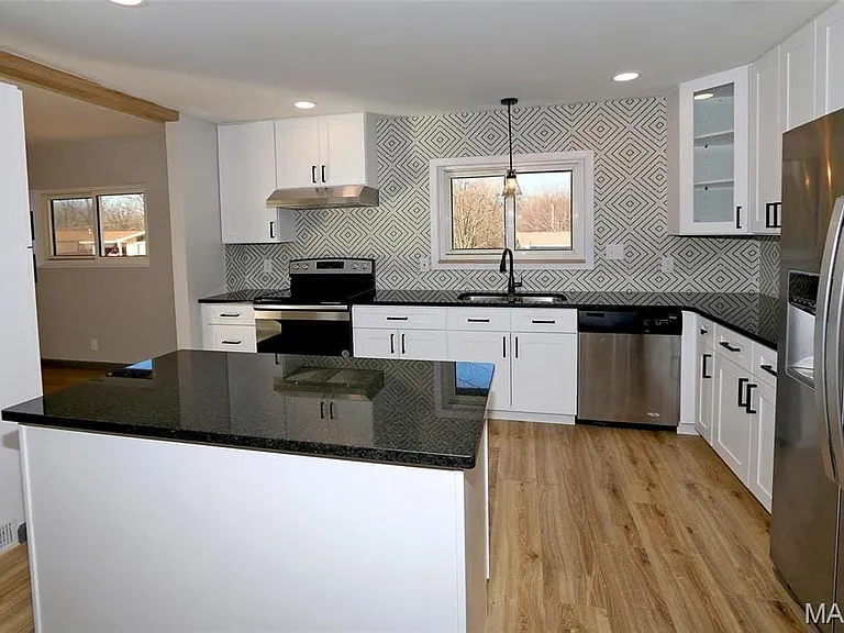11151 Glacier Dr — Photo 9