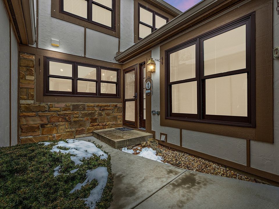 1st image of 1013 Wheaton Oaks Dr