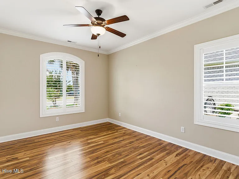 1226 Nightingale Ct — Photo 30