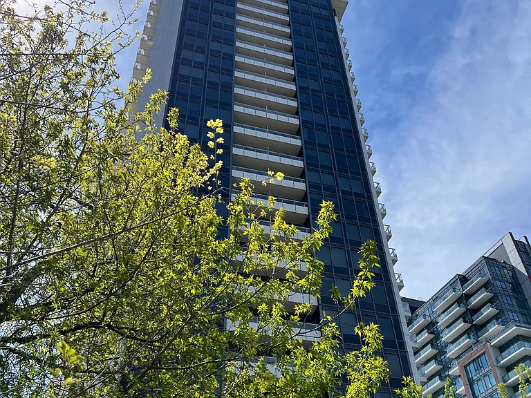 75 Canterbury Pl #Penthouse 605 — Photo 37