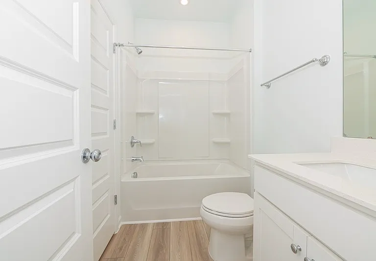 815 Freston Rd — Photo 12