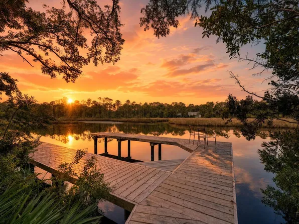 769 Old Ferry Rd, Santa Rosa Beach, FL 32459