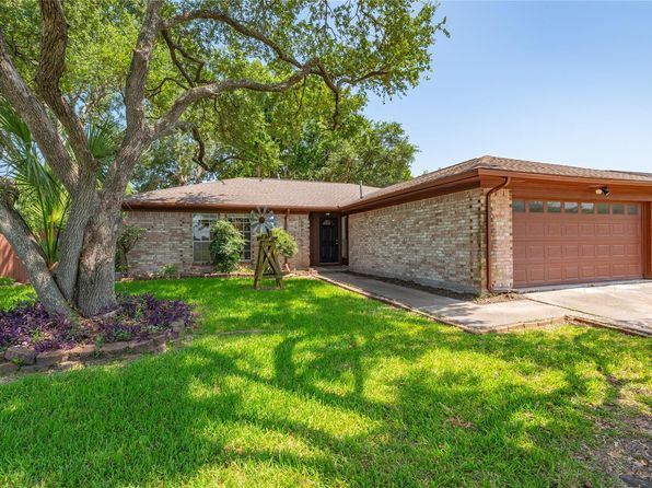2906 Heatherwood Dr