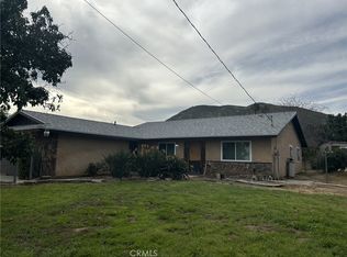 12146 La Cadena Dr, Grand Terrace, CA 92324