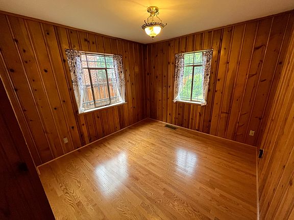 5th image of 1040 S Gilpin St
