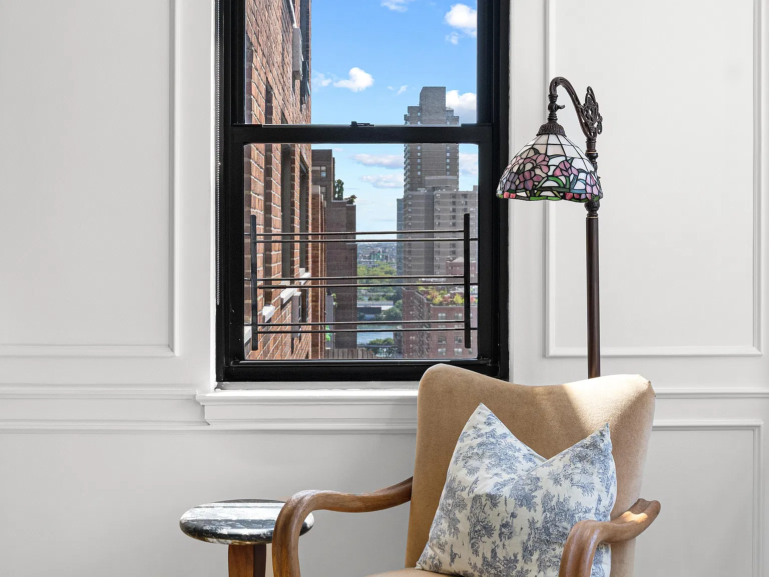 301 East 63rd Street — Photo 4