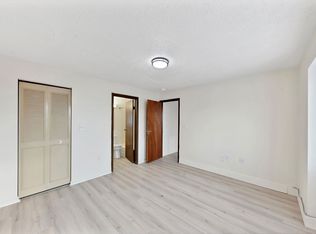 Washington Square, Rochester, PA 15074
