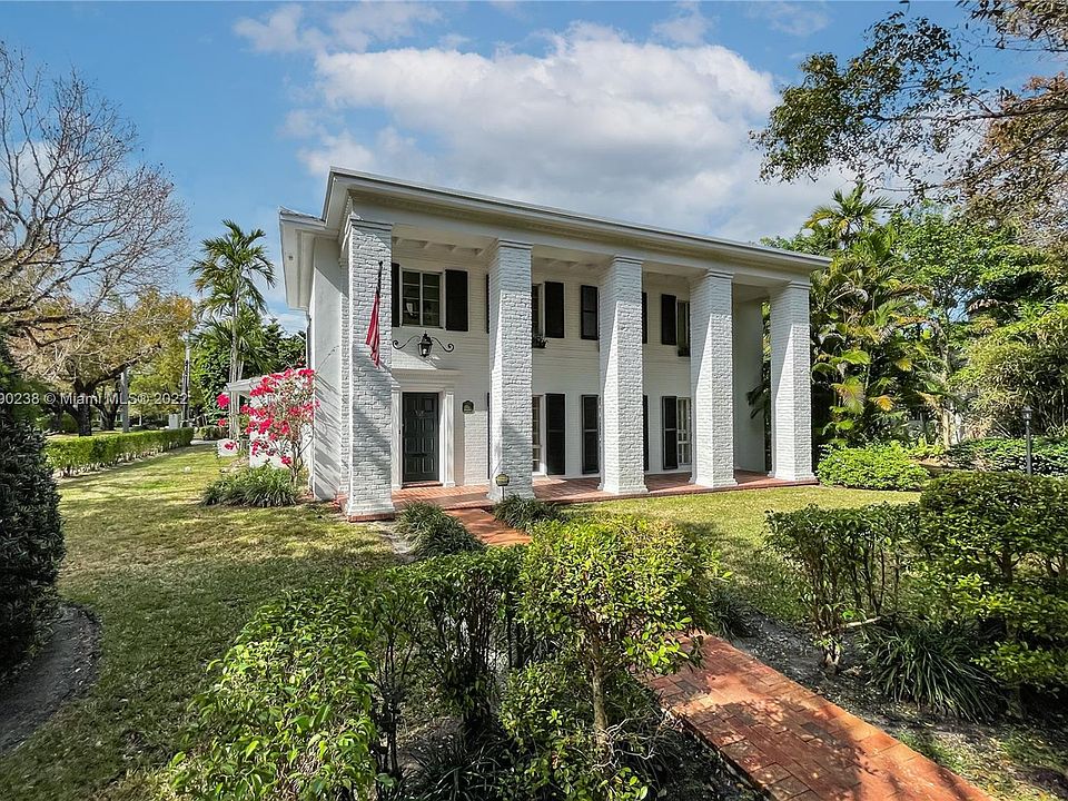 1st image of 1259 Alhambra Cir