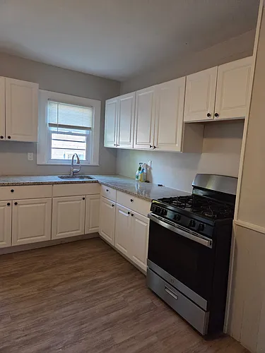 145 Hawkins St #2 Photo 1