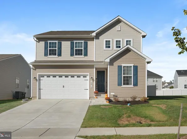 12612 Chambliss Dr, Hagerstown, MD 21740