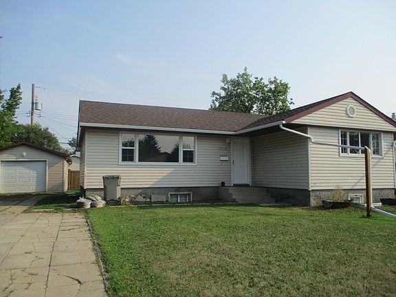 3rd image of 10116 110th Ave