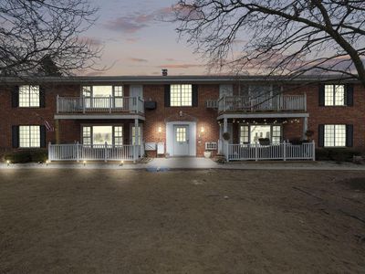 612 Laurel Lake ROAD #8, Mequon, WI, 53092