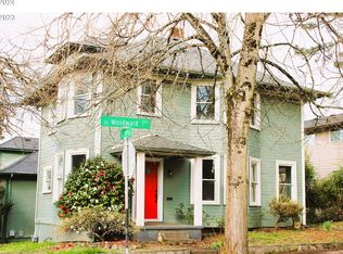 2905 SE Woodward St, Portland, OR 97202