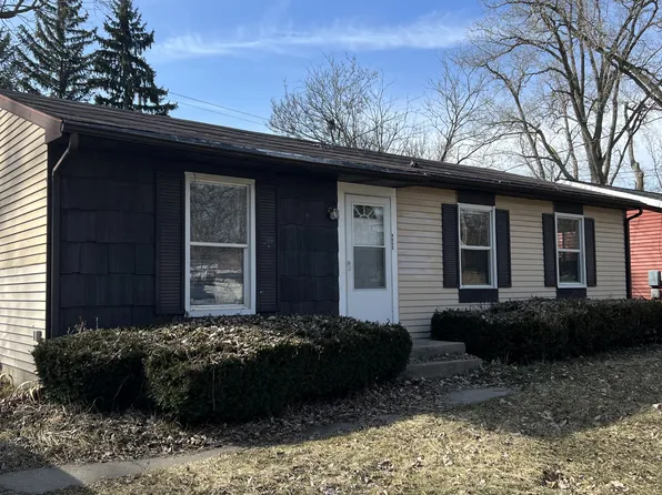 5846 Picardy St, Lansing, MI 48911