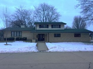 1820 S Mohawk Dr, Appleton, WI 54914