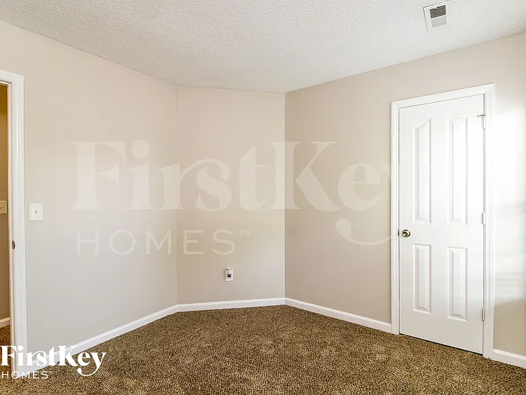 5 Sedgelane Ct — Photo 10