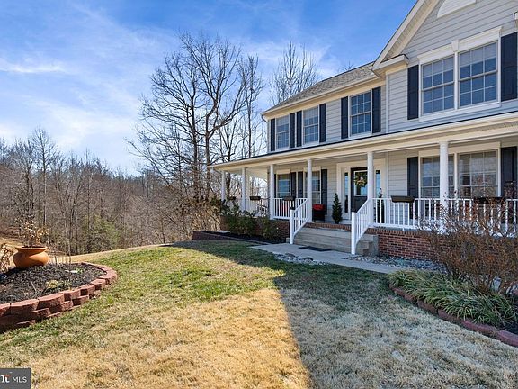 5th image of 41 Boulder Dr