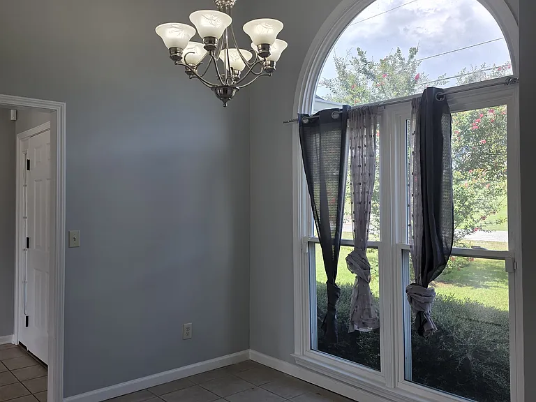 98 Lee Road 2095 — Photo 8