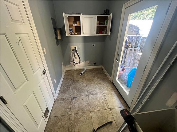 5th image of 71230 Shady Lake Dr