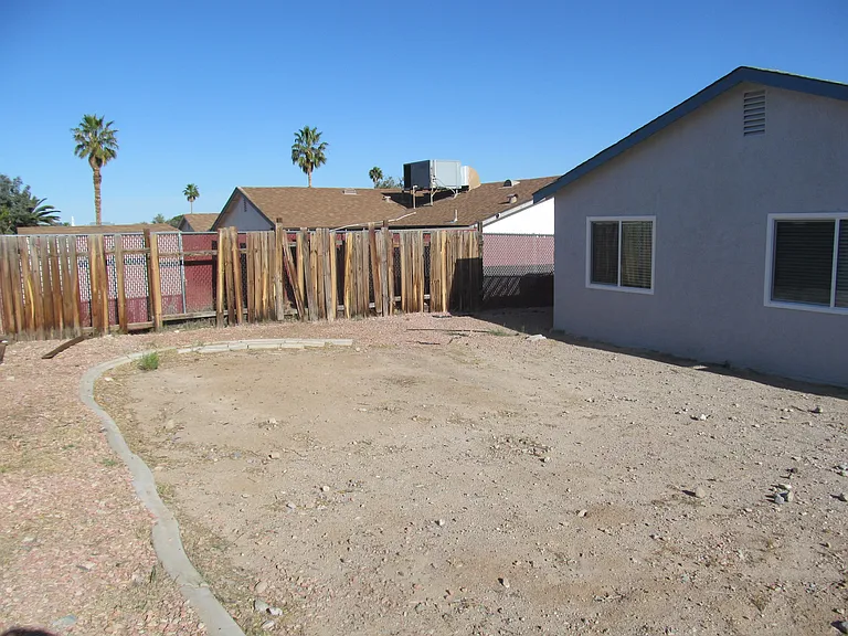 7036 Pinebrook Ct — Photo 20